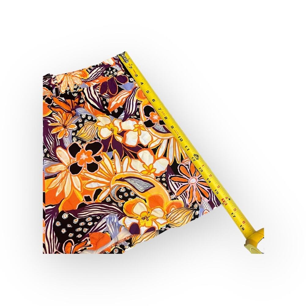 Nasty Gal Mixed Colors high waist floral shorts - Picture 5 of 10